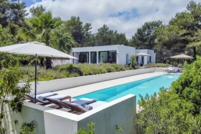 Can Secorrat- Atemberaubende Villa nahe Ibiza mit großem 20 m Pool 